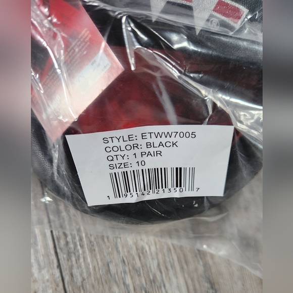 WWE Men's Comfort Slide Sandals - Black/Red - Picture 5 of 7